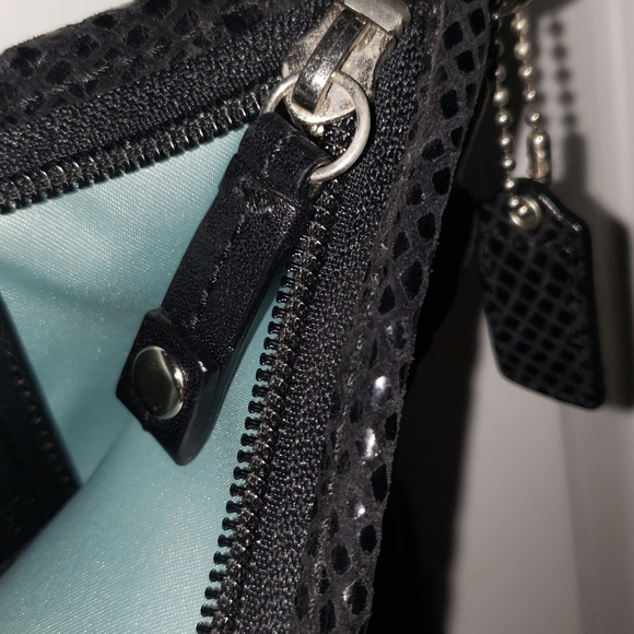 Coach black purse - Picture 6 of 10